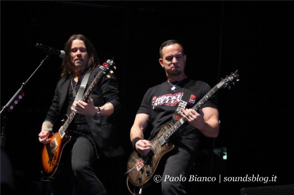 Twin Guitars Myles Mark Alter Bridge concerto @ Forum Assago Milano, 12 Novembre 2013 - Foto by Paolo Bianco