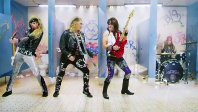 steel_panther_toilet_hole