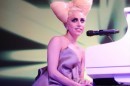 Lady Gaga: i 30 costumi più eccentrici