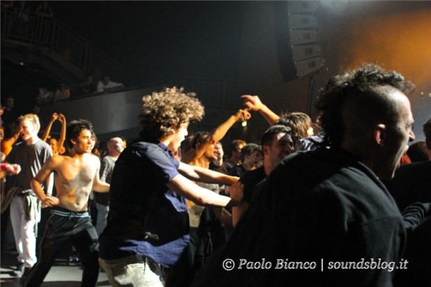 pogo punk Punkreas foto concerto @ Live Club Trezzo Milano, 18 Aprile 2014 - by Paolo Bianco